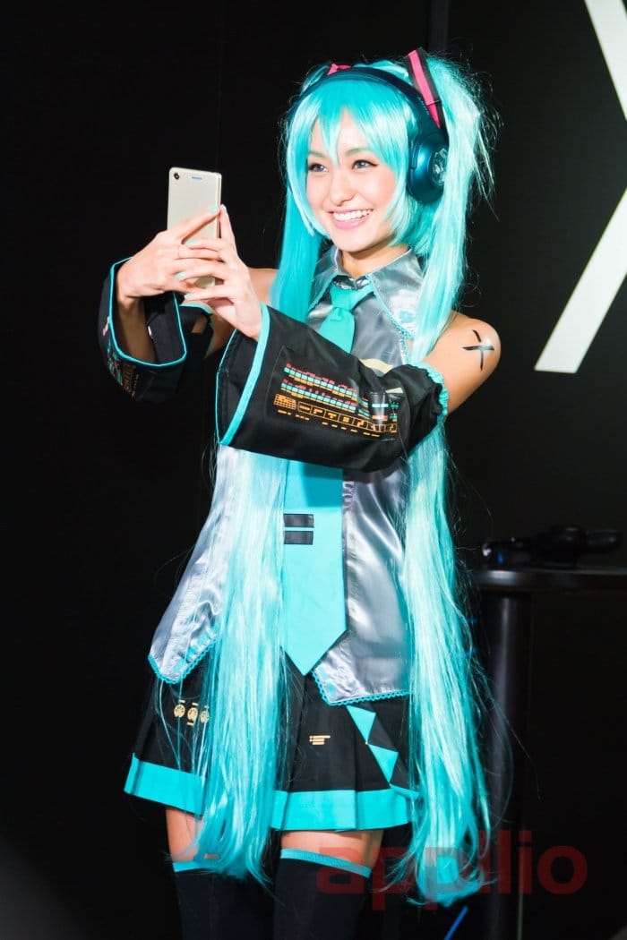 【東京ゲームショウ2016】コンパニオン写真ギャラリー1：Xperia風呂と初音ミク