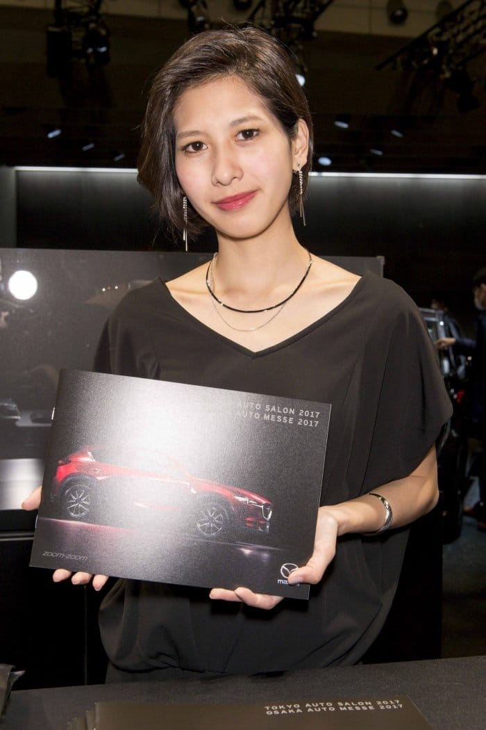 コンパニオン写真 東京オートサロン 2017