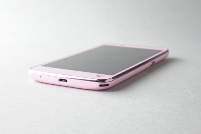 ディズニーの着せ替えが簡単、ドコモ「Disney Mobile on docomo ディズニーの着せ替えが簡単、ドコモ「Disney Mobile on docomo