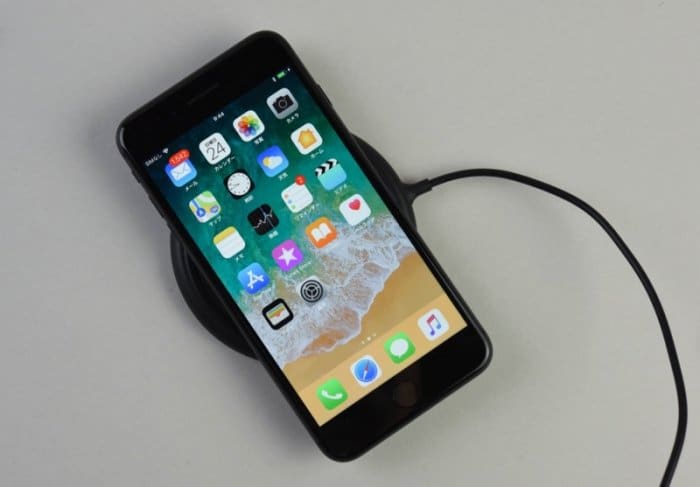 iPhone 8は誰が買い替えるべきなのか、旧モデルとの比較を中心に