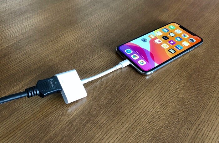 Iphoneの画面をテレビに映す 出力する 方法まとめ 有線ケーブル 無線で接続 アプリオ Iphoneの画面をテレビに映す 出力する 方法まとめ 有線ケーブル 無線で接続 アプリオ