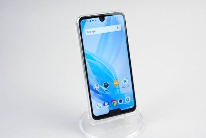 AQUOS R2 compact」レビュー、根強い人気の小型モデル最新作の実力は