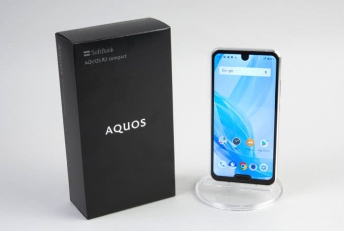 AQUOS R2 compact」レビュー、根強い人気の小型モデル最新作の AQUOS R2 compact」レビュー、根強い人気の小型モデル最新作の