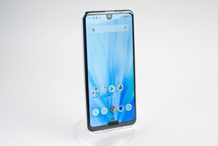 AQUOS R3」レビュー、シャープ独自のIGZOディスプレイで勝負する