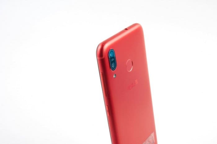 ZenFone Max M1」レビュー、格安で電池長持ちのSIMフリースマホは