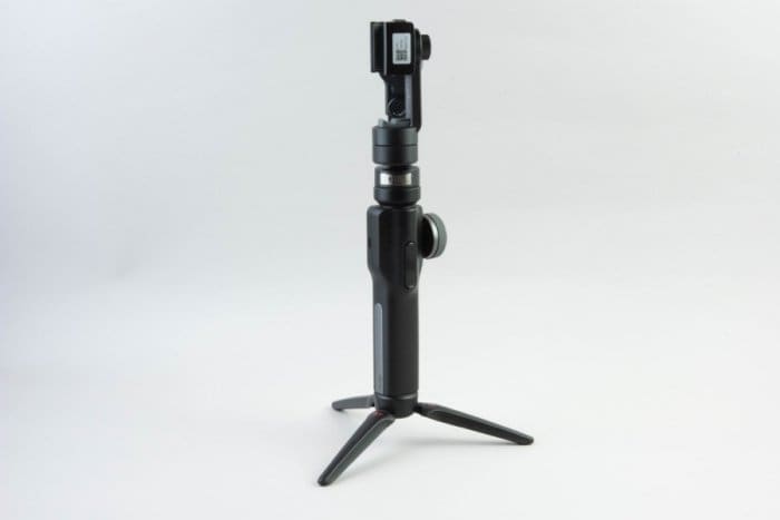 iPhoneで使える電動スタビライザー「Zhiyun Smooth 4」をレビュー