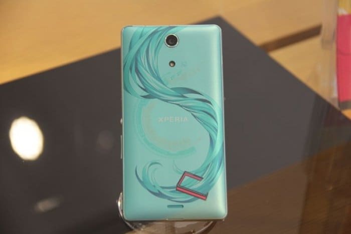 ドコモ Xperia feat. HATSUNE MIKU