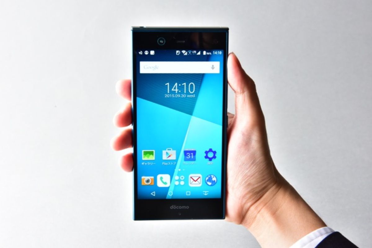 画面を見るだけでロック解除やWebログインが可能、ドコモ「arrows NX F