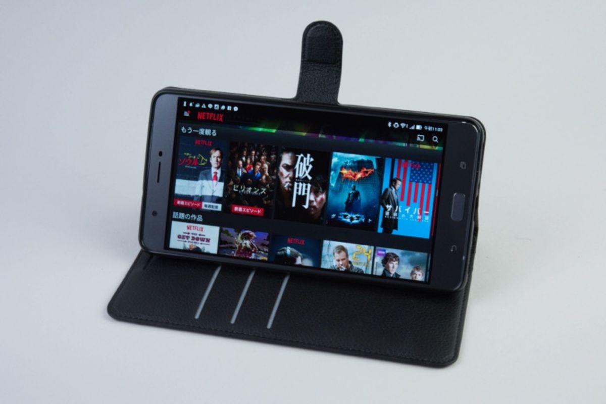 大画面スマホの魅力を解説 ゲームや動画を楽しむのにオススメ アプリオ
