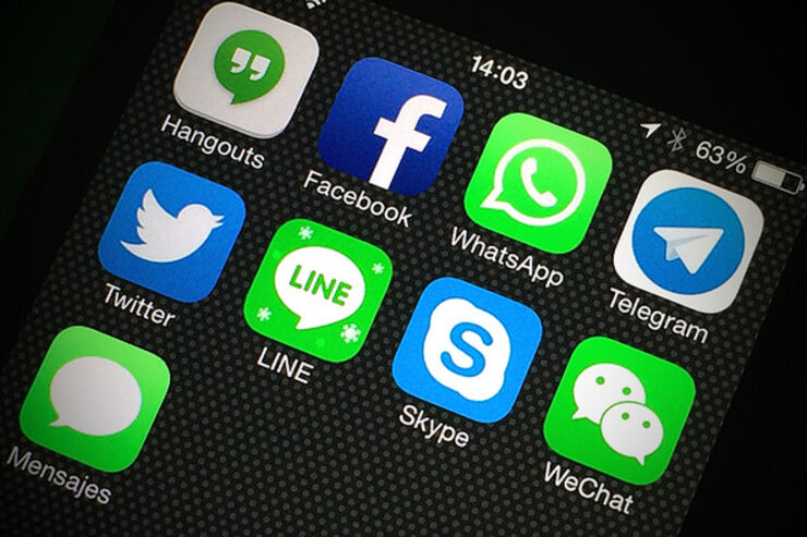LINEを使うほど学力低下、勉強・睡眠時間の長さよりも強い影響　東北大が発表