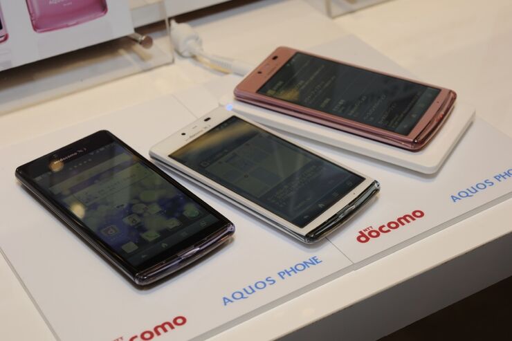 ドコモ「AQUOS PHONE EX SH-04E」「AQUOS PHONE SH-06D」「SH-06D NERV」がアップデート