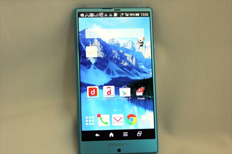 リコー認定の高画質カメラや人工知能エンジン搭載、ドコモ「AQUOS ZETA SH-01G」スマホレビュー・スペック一覧