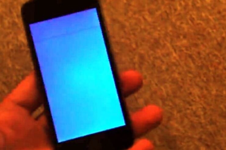 iPhone 5sにブルースクリーン発生後リブートする不具合、iWorkが原因か
