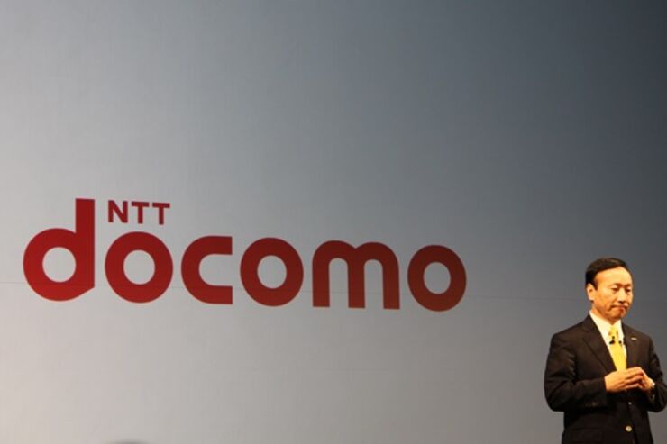 ドコモ、新料金プランの契約数が300万件を突破　1日10万件以上のペース