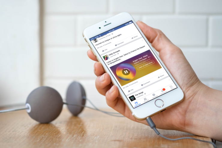 Facebookアプリ、楽曲をフィード上に共有し直接再生できる新機能　Apple Musicなどに対応