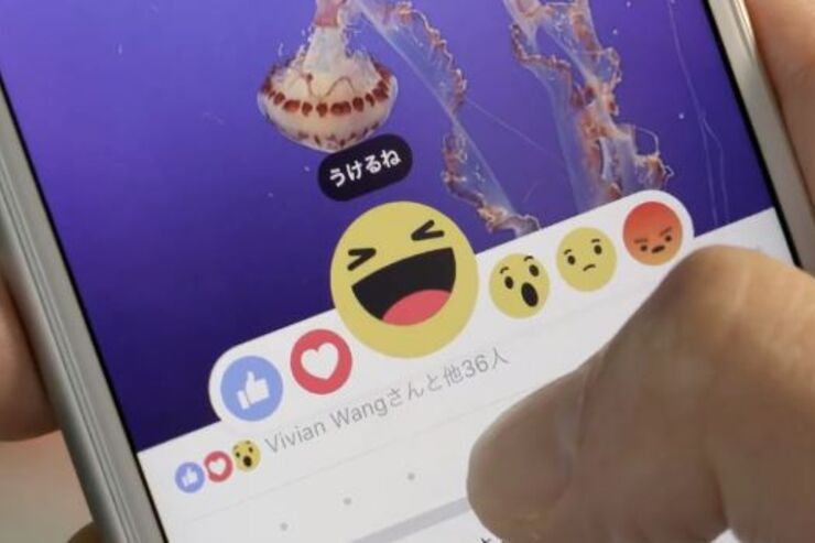 日本のFacebookに「うけるね」「悲しいね」「ひどいね」など5種類の新ボタンが実装