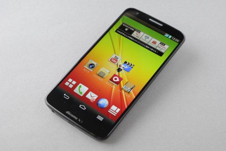 操作が快適でストレスを感じない、ドコモ「LG G2 L-01F」スマホレビュー・スペック一覧