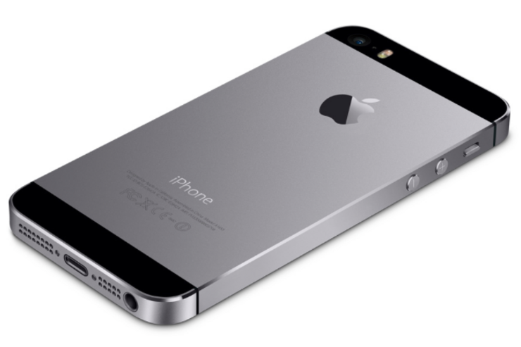 iPhoneの購入で、ユーザーは「操作性の良さ」と「端末のブランド」を重視