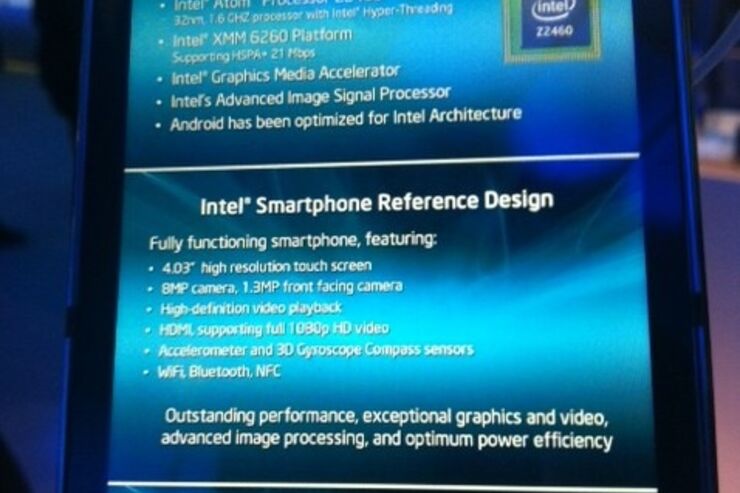Intel製「Medfield」プロセッサ搭載のAndroidスマホが登場