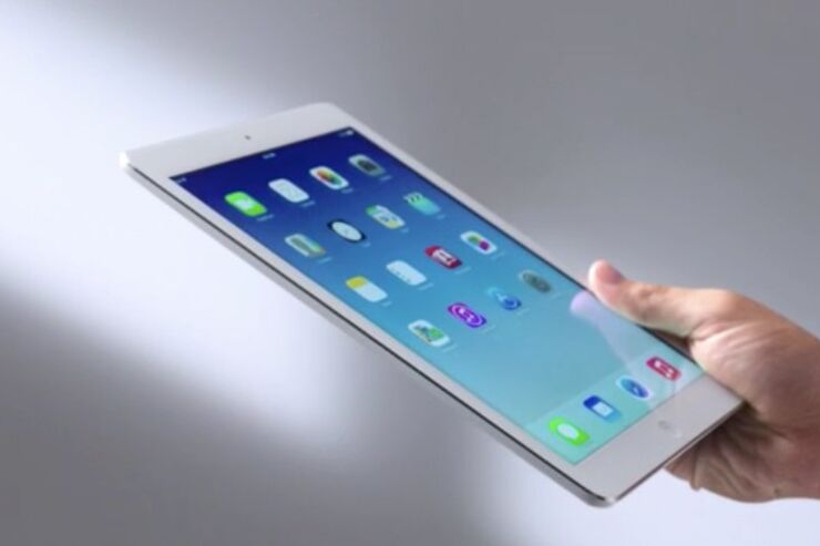 Apple、大幅に軽量化した「iPad Air」とRetinaディスプレイ搭載の「iPad mini」を発表
