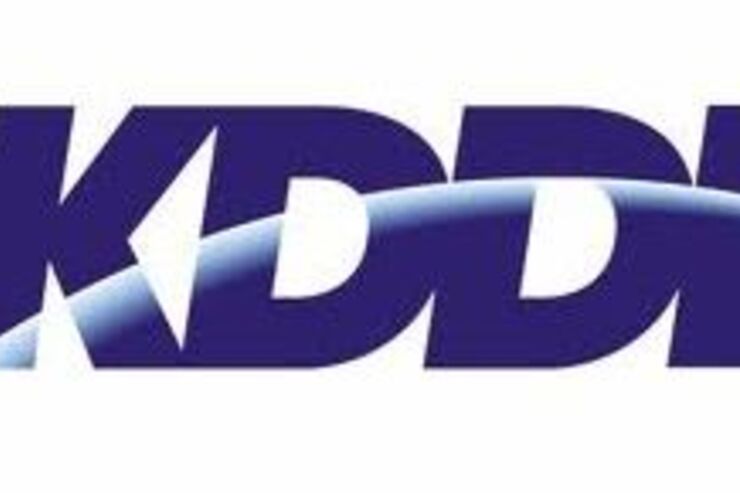 KDDI、2012年3月期上期決算発表 スマホ急成長で増収増益に