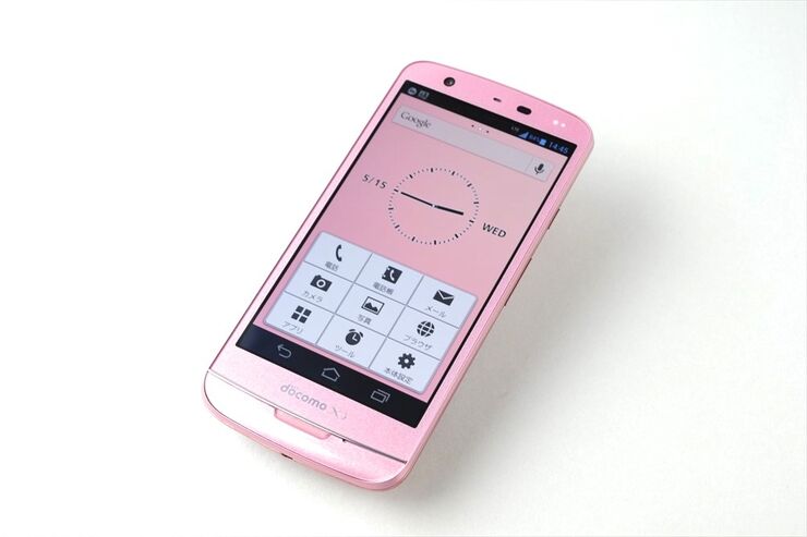 ドコモ「MEDIAS X N-06E」スマホレビュー・スペック一覧