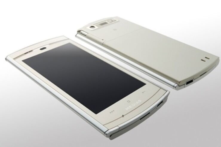 ドコモ「MEDIAS N-04C」と「MEDIAS WP N-06C」がアップデート