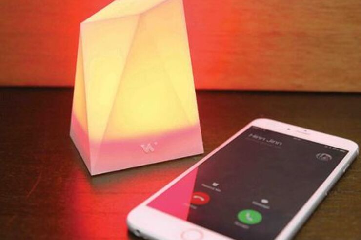 スマホの各種通知を色や灯り方で伝えるインテリア照明「NOTTI」が日本上陸