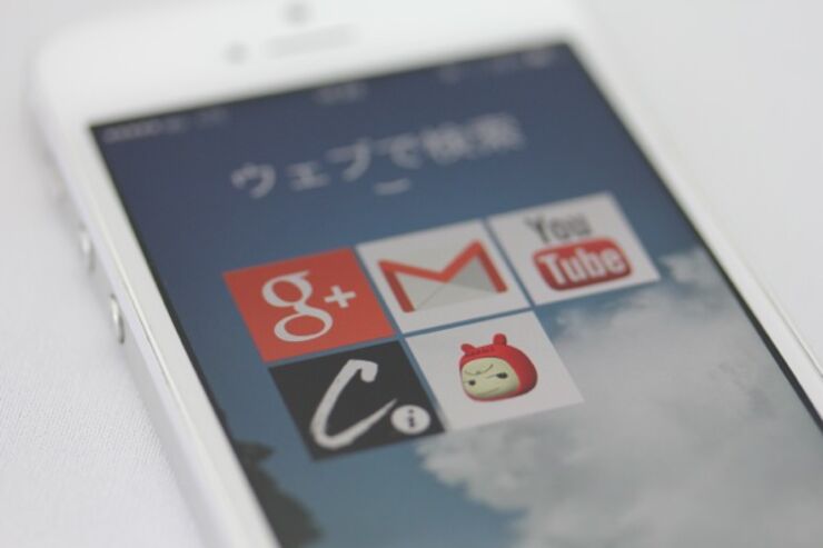 iPhone版「Opera Coast」がリリース、シンプルな操作性が特長のブラウザアプリ