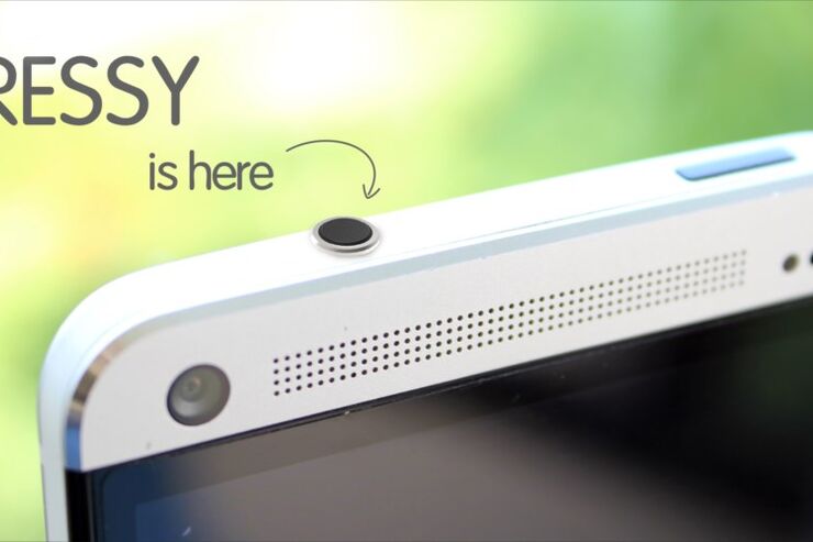 スマホのイヤホンジャックに挿すと物理ボタンとして機能するアクセサリ「PRESSY」