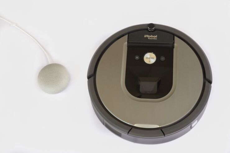 ロボット掃除機「ルンバ」をアプリやスマートスピーカーの音声入力で操作