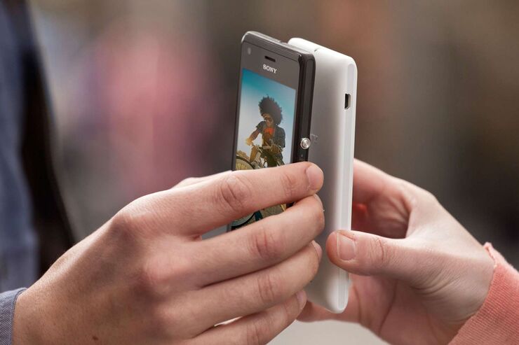 ソニー、アップルを抜きインドのスマホ売上シェアで2位に浮上