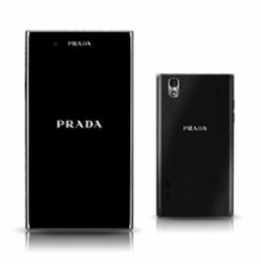 ドコモ「PRADA phone by LG L-02D」、1月26日に発売