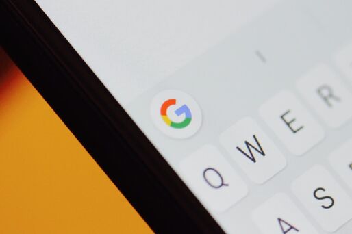 グーグル、iOS向け検索アプリに自社製キーボード「Gboard」を統合