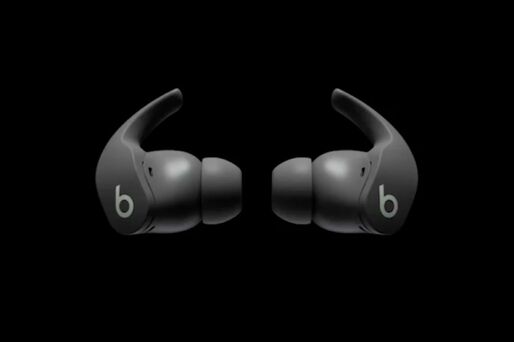 Apple、ワイヤレスイヤホン「Beats Fit Pro」を発表　ANC（アクティブノイズキャンセリング）や空間オーディオに対応