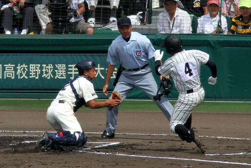 夏の甲子園が開幕から中止し2日間順延　台風11号で