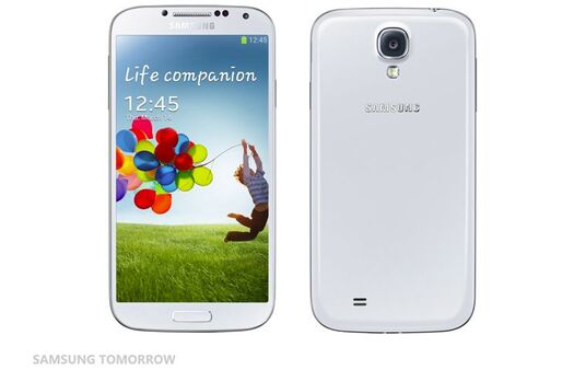 Samsung「GALAXY S 4」と「GALAXY S III α SC-03E」を比較、「8コアCPU」搭載でコンパクト化を実現