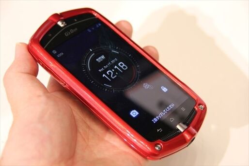 au「G'zOne TYPE-L CAL21」と「AQUOS PHONE SERIE SHL21」がアップデート
