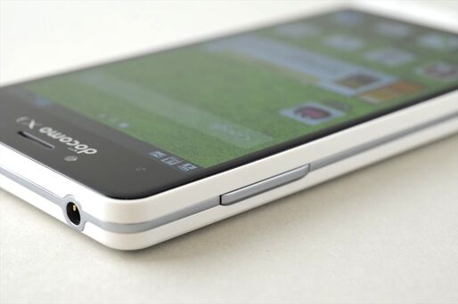 ドコモ、2013年夏モデル「Optimus it L-05E」を6月22日より発売予定