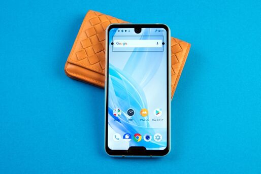 「AQUOS R2 compact」レビュー、根強い人気の小型モデル最新作の実力は？