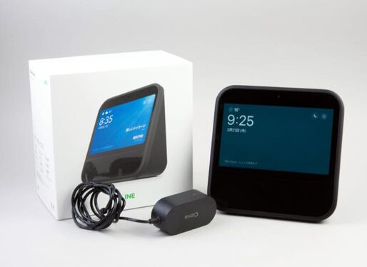 「Clova Desk」レビュー、LINEの画面搭載スマートスピーカーをAmazon「Echo Show」とも比較