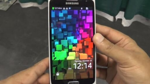 ドコモ、Tizenスマホの発表を再び延期―“お荷物”抱えられない