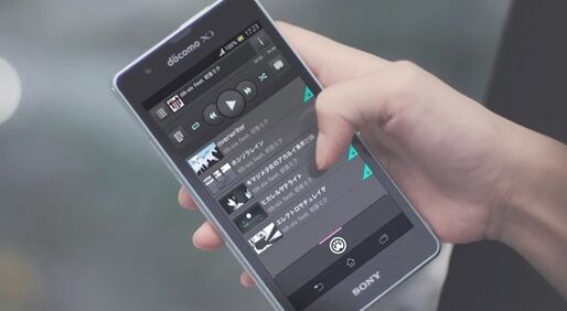 「初音ミク Xperia」の実機動画が公開、8月9日から先行展示開始