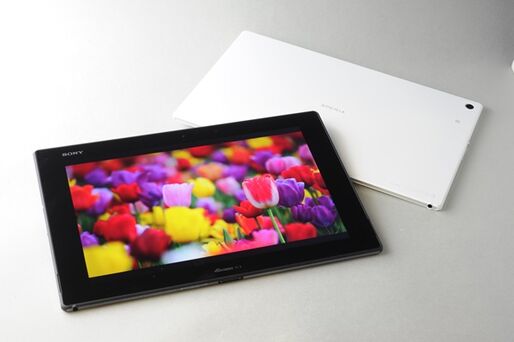 世界最薄・最軽量の10インチタブレット、ドコモ「Xperia Z2 Tablet SO-05F」レビュー・スペック一覧
