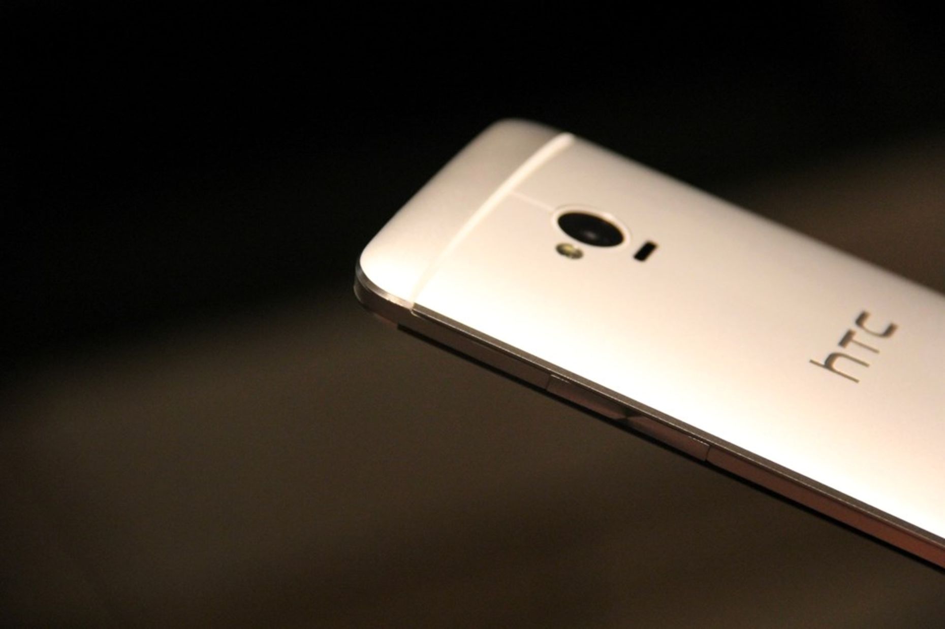 HTC J One HTL22 HTC J One HTL22