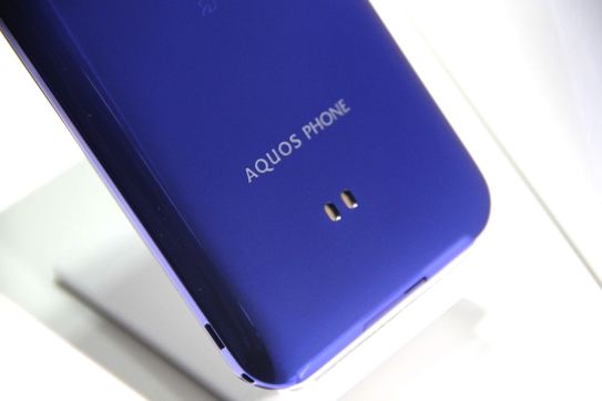 AQUOS PHONE SERIE SHL22 背面下 AQUOS PHONE SERIE SHL22 背面下