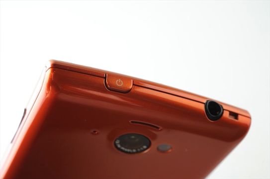 AQUOS PHONE SI SH-07E 下 AQUOS PHONE SI SH-07E 下