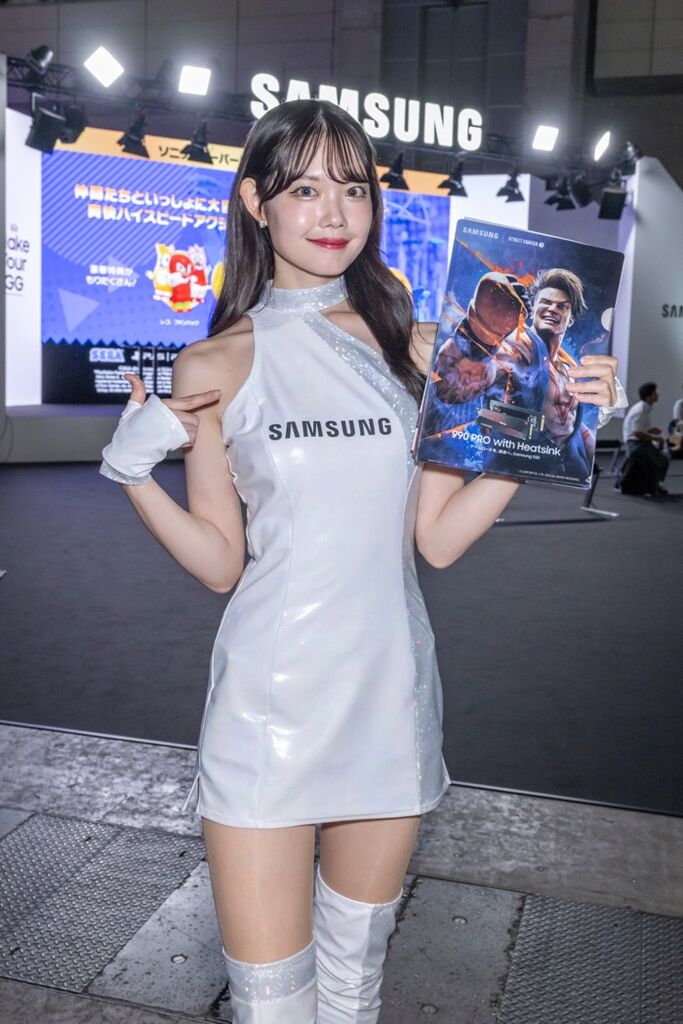 SAMSUNG