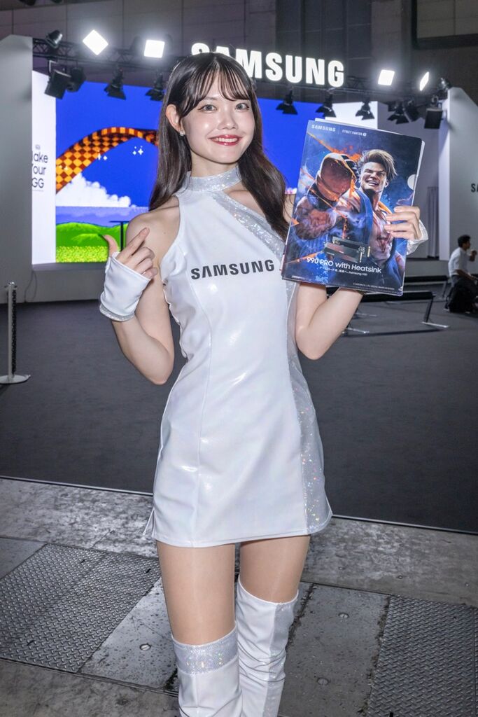 SAMSUNG