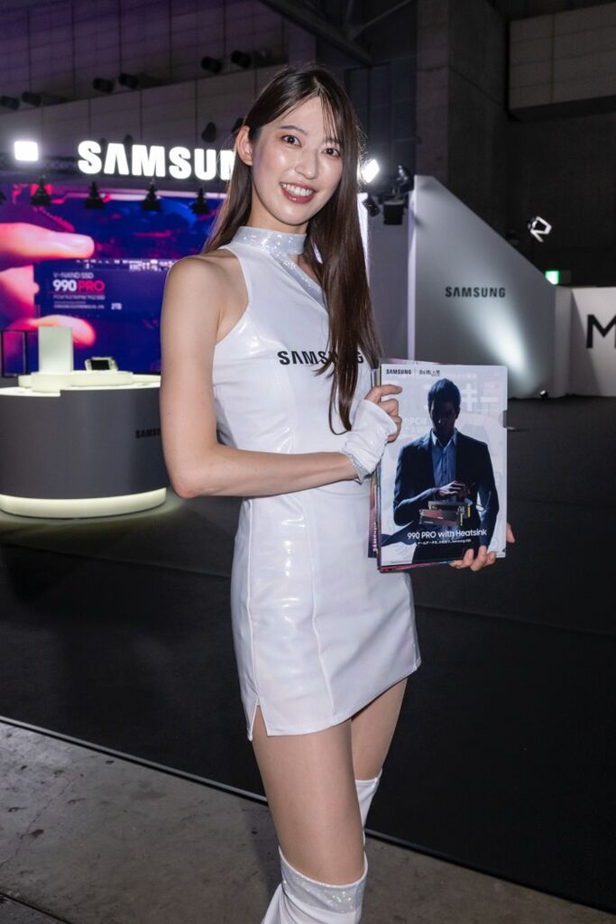 SAMSUNG